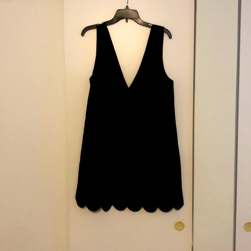 New Without Tags Tobi Balck Scallop bottom Dress